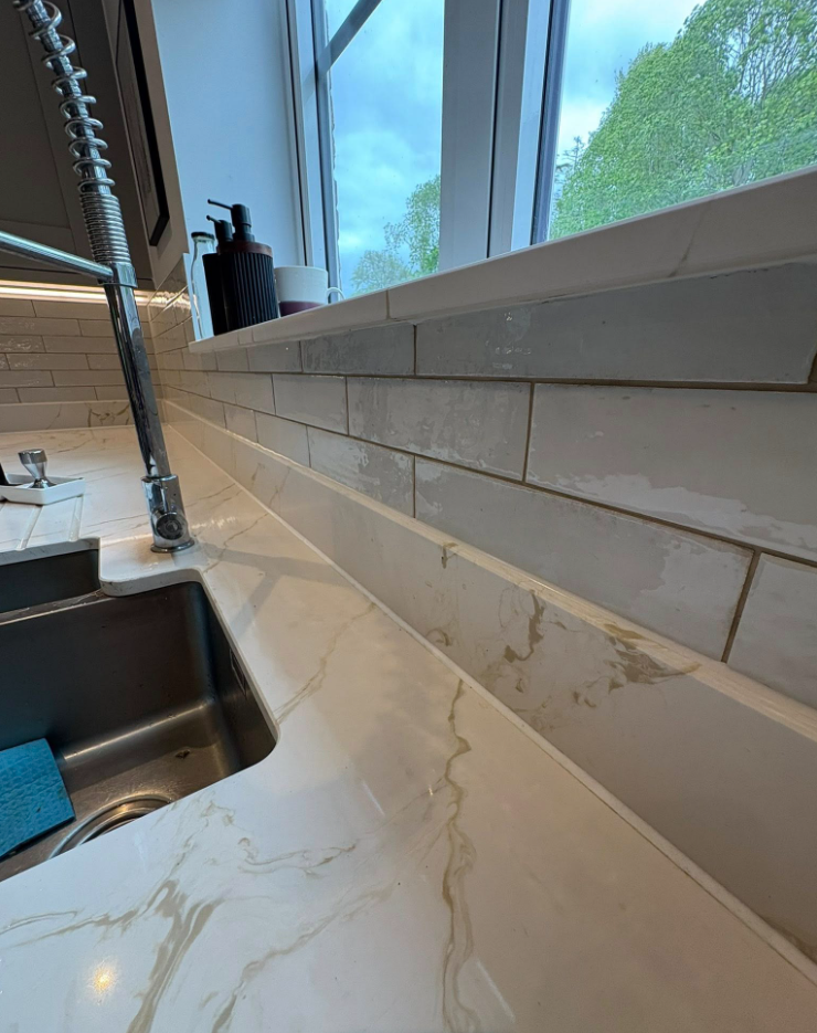 Kitchens, tiling & worktops 3